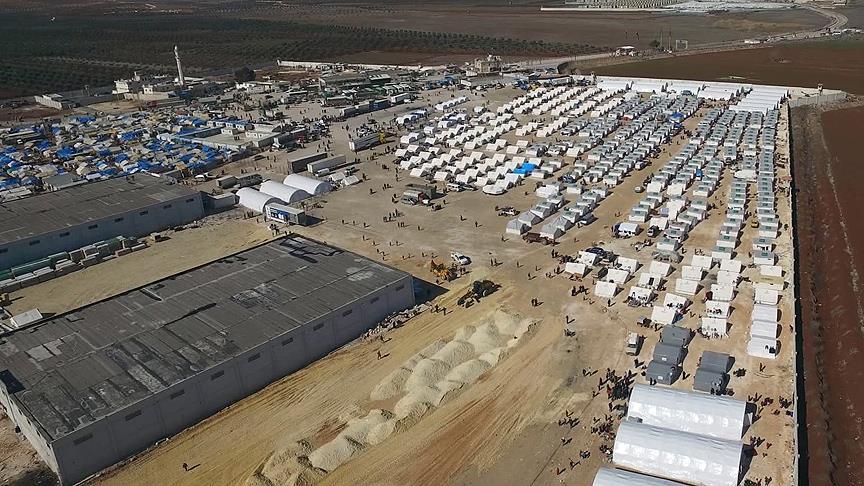 İHH Musul'dan kaçan mültecilere çadır kent kuracak