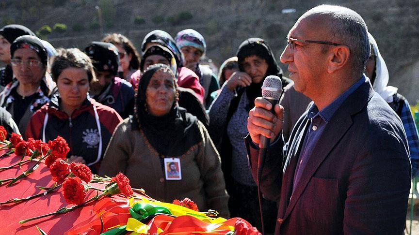 HDP Milletvekili Önlü terörist cenazesine katıldı