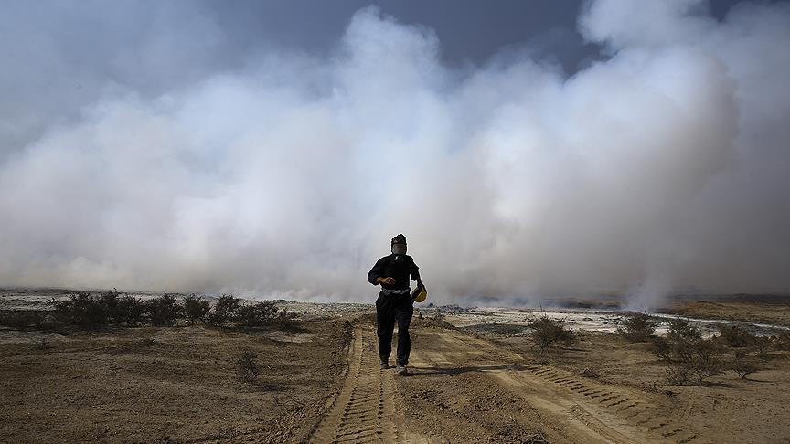 Musul'da zehir saçan kükürt tesisi yanmaya devam ediyor 