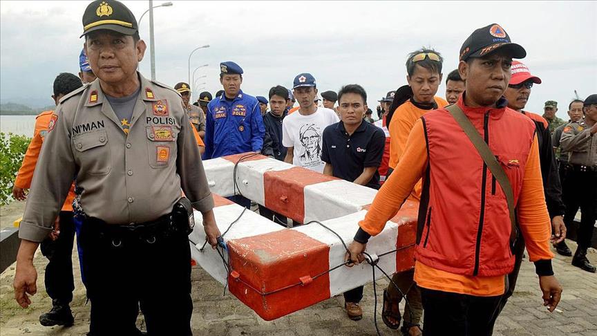 Search for 44 missing from Indonesia boat continues