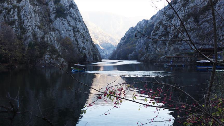 Боите на eсента кањонот Матка го претворија во рај