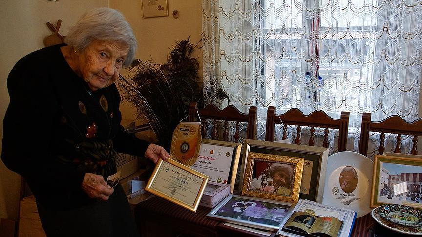 Ilk Kadin Ortodontist Ataturk U Anlatti