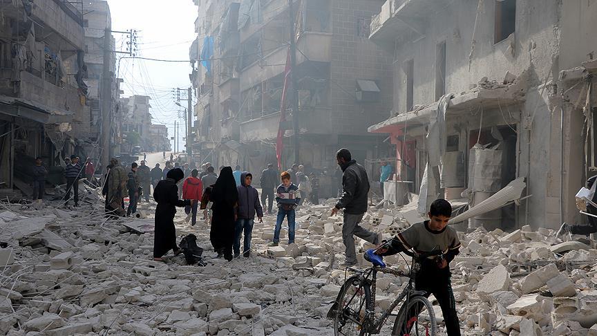Halep'te bombardıman: 42 ölü, 83 yaralı