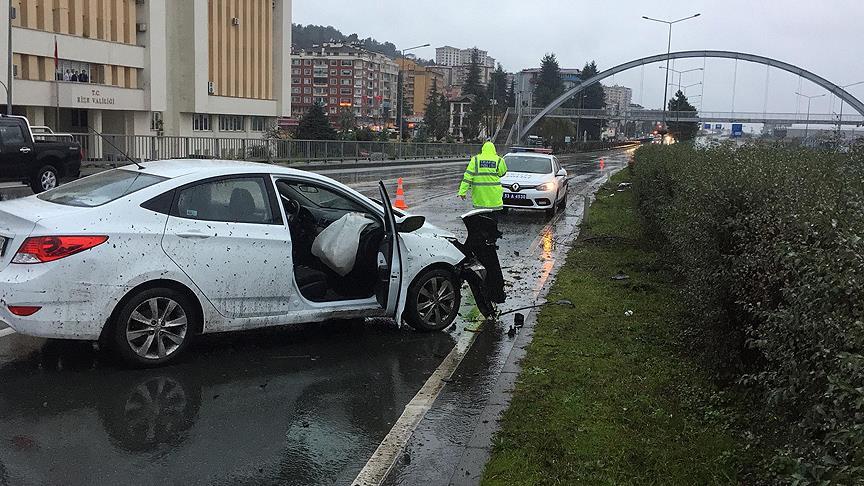 Çaykur Rizesporlu Kweuke, trafik kazası geçirdi