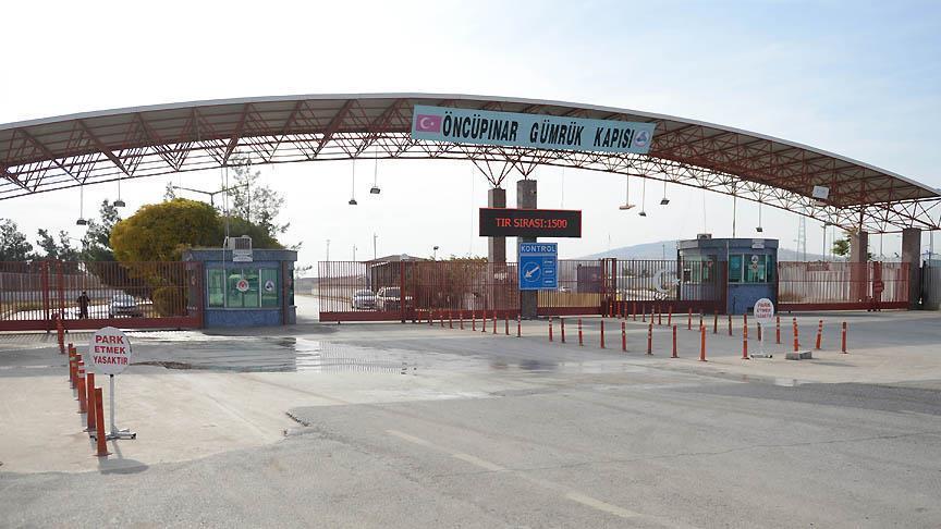 Turkey reopens Syrian border gate