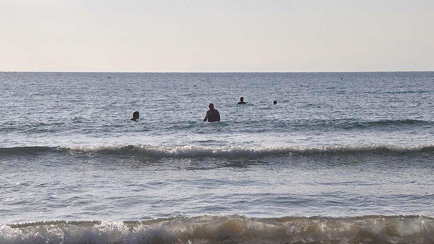 Antalya'da kasım ayında deniz keyfi