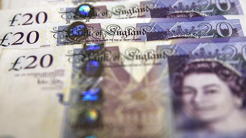 Financial Times: Бюджет Британии потеряет около £100 млрд
