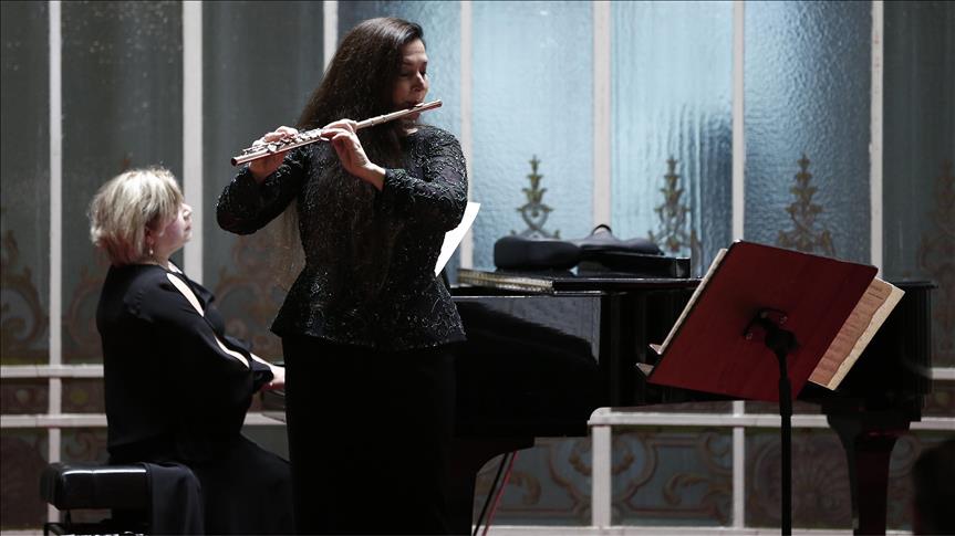 Turkish flutist to perform 239-year-old Mozart concerto