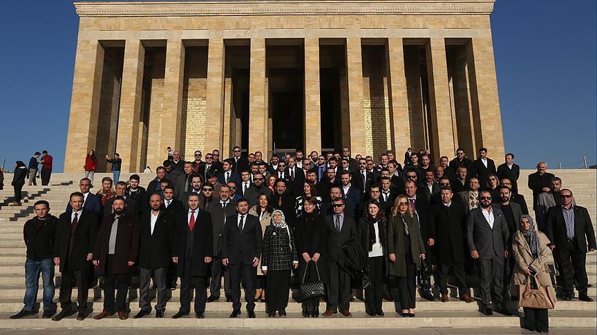 15 Temmuz şehitlerinin aileleri Anıtkabir'de