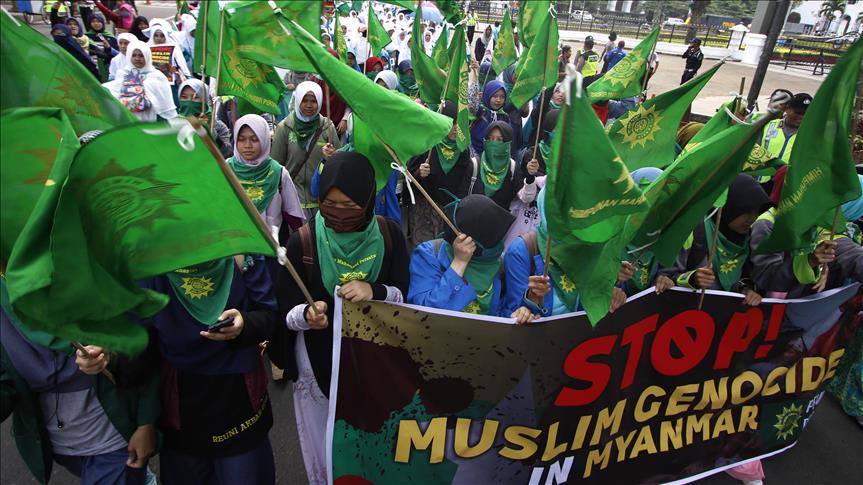 مظاهرات بإندونيسيا تضامناً مع مسلمي الروهنغيا في ميانمار  