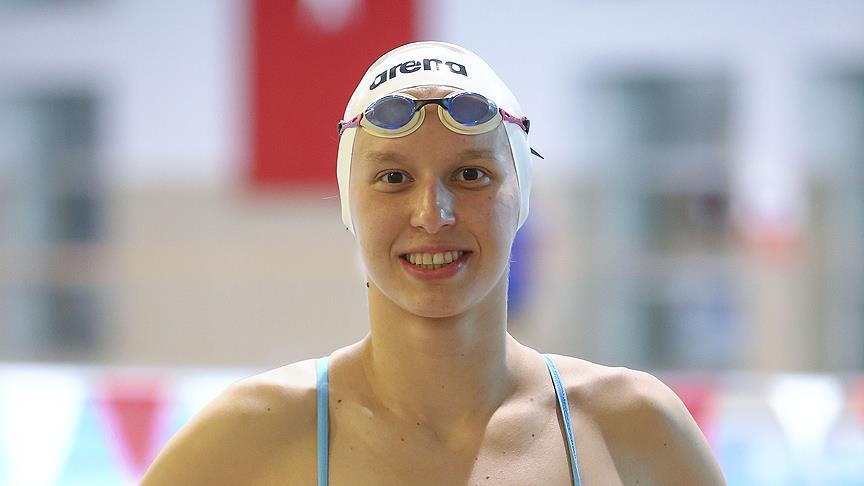 Milli yüzücü Üstündağ: En büyük motivasyonum milli duygularım