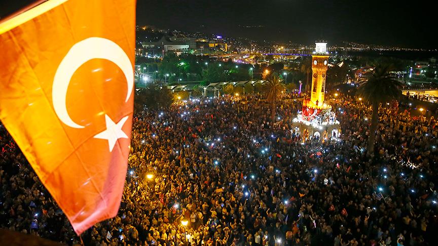 Darbe gecesi 'alkollü girdikleri camide taşkınlık yapmışlar'
