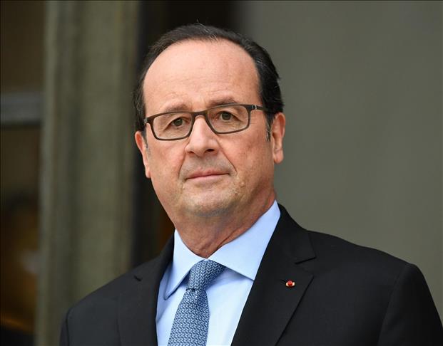 France: Le retrait de Hollande de la course présidentielle salué par la gauche et la droite