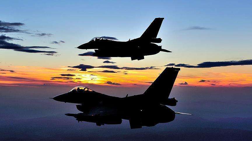 ВВС Турции уничтожили объекты террористов на севере Сирии