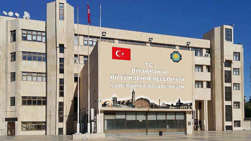 Diyarbakır Büyükşehir Belediyesinin tabelası yenilenecek