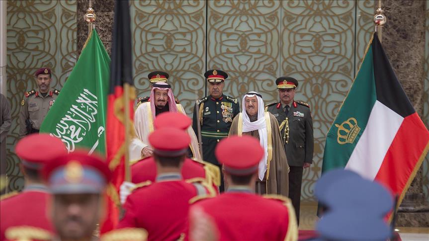 Saudi king in Kuwait for last leg of 4-nation Gulf tour