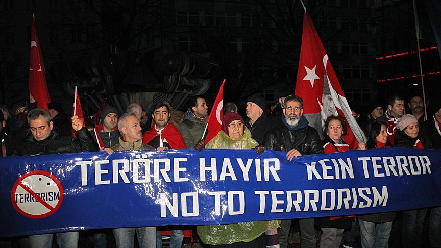 Turkish citizens in Berlin protest PKK terror attack