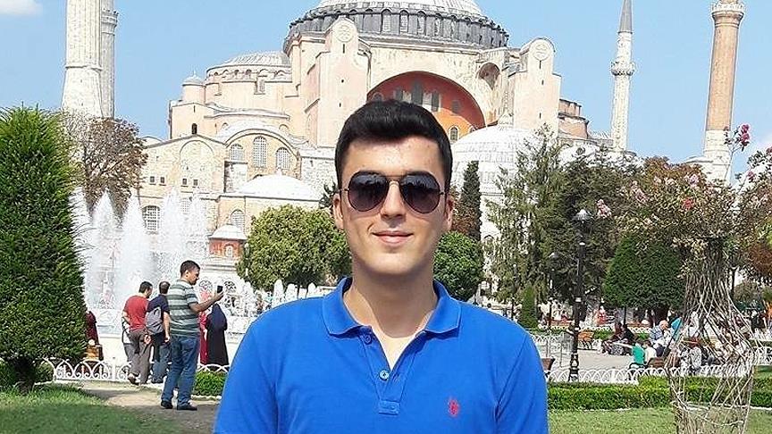 'Oğlum şehit olmak istiyordu, dimdik ayaktayız'