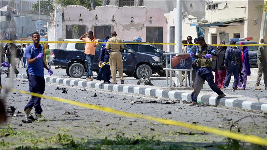 Suicide attack in Mogadishu injures at least 5