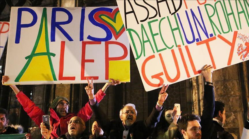 Илјадници Французи на протестите во Париз: Алепо умира пред нашите очи