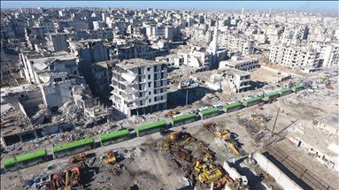 اولین کاروان حامل مجروحان غیرنظامی حلب به منطقه تحت کنترل مخالفان رسید