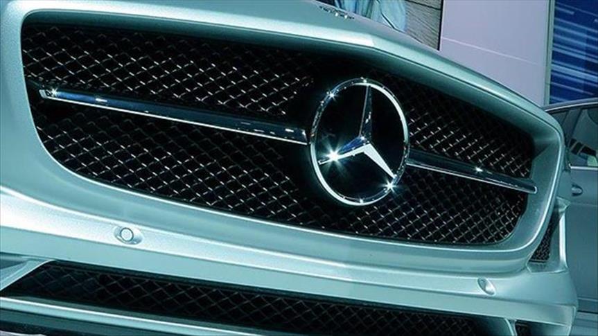 "مرسيدس" تتجه لزيادة استثماراتها بالسوق المصرية (بيان)
