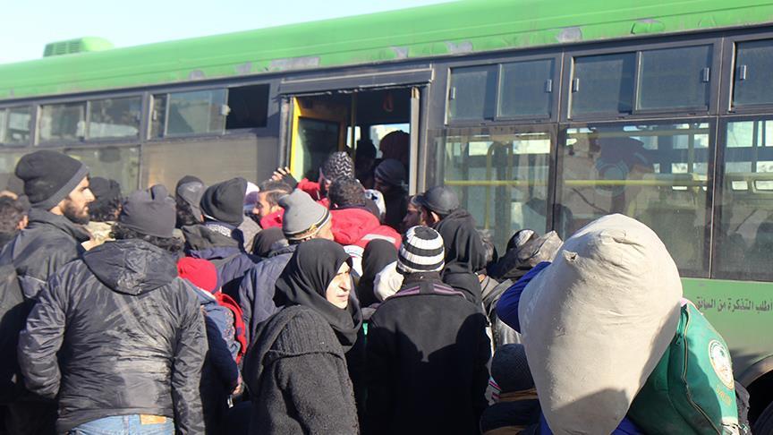 Evacuation in eastern Aleppo resumes