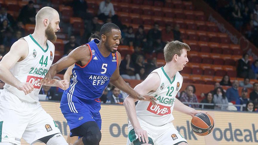 Anadolu Efes, Zalgiris'e teslim oldu