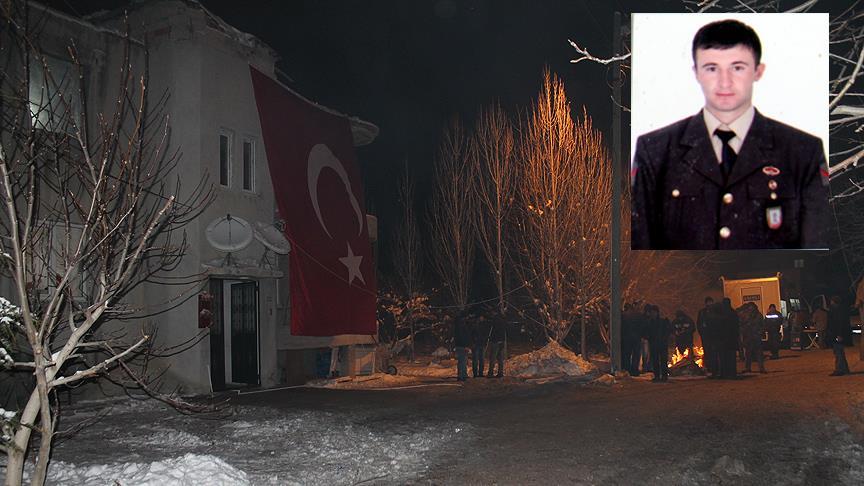 Şehit asker üç gün sonra kardeşinin nişanına gelecekti