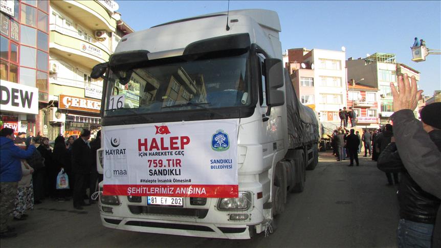 ارسال 32 کامیون کمک‌های بشردوستانه ترکیه به مردم حلب