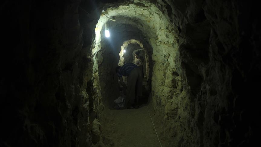 Egypt army destroys 12 more Gaza border tunnels
