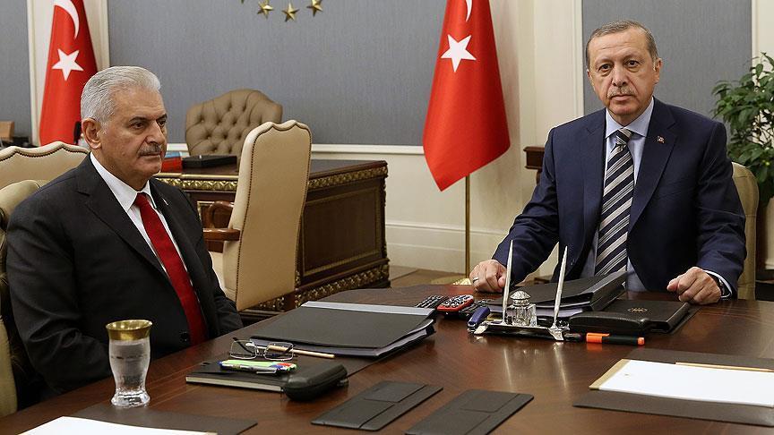 Turkish leaders decry terror attack near Izmir courthouse