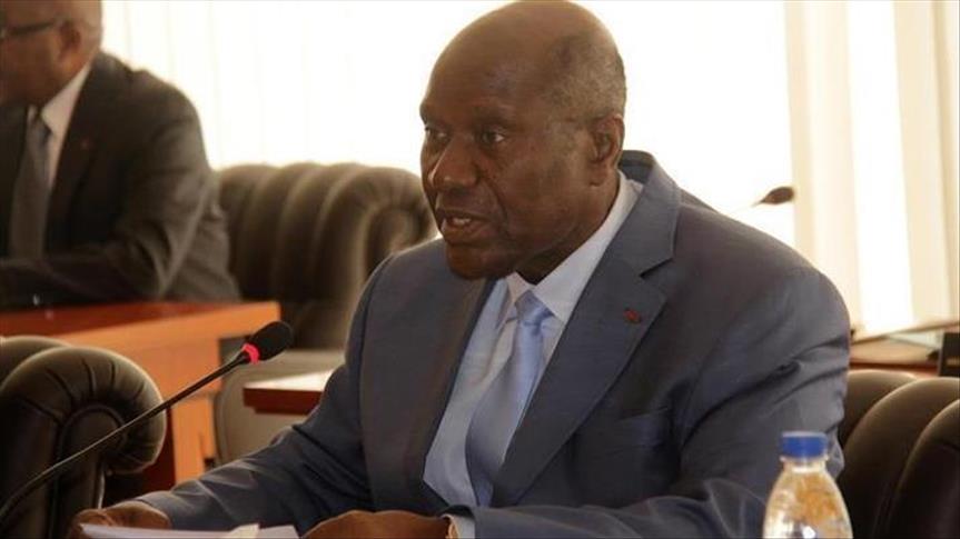 Le Premier ministre ivoirien Daniel Kablan Duncan a présenté sa démission