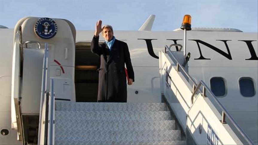 Avion državnog sekretara SAD-a Kerryja prinudno sletio u Gruziju