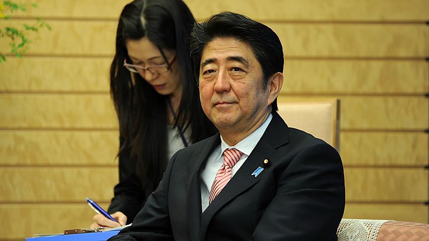 Japanese PM heads to Australia after Philippines visit
