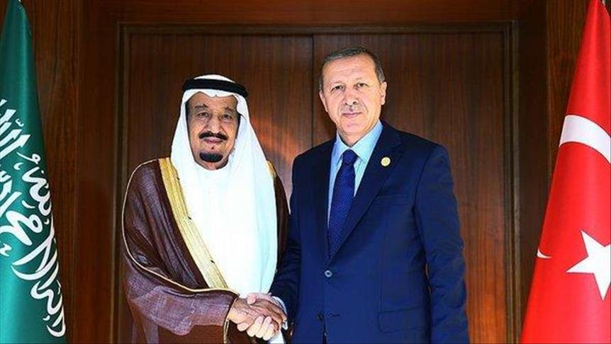 عامان من حكم الملك سلمان.. نقلة نوعية في العلاقات بين تركيا والسعودية (إطار) 