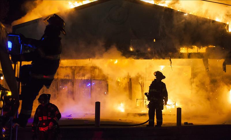 SAD: U požaru na farmi izgorjelo 3.600 pilića