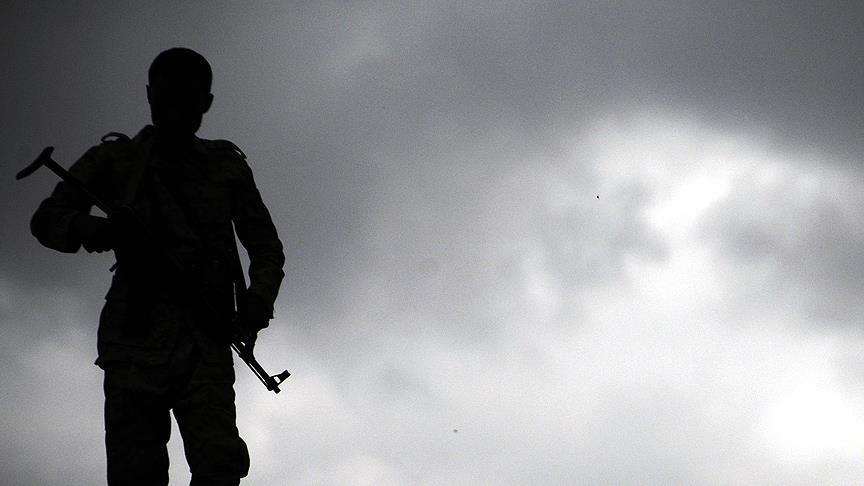 الدفاع العراقية: الإستيلاء على وثائق بالروسية بأحد مقار "داعش" بالموصل 