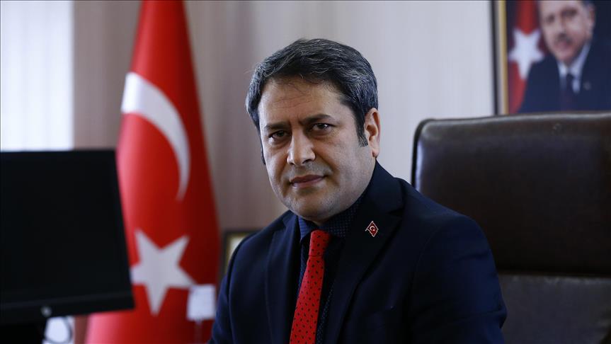 Zv/ministri turk shndërrohet në hero në Pakistan