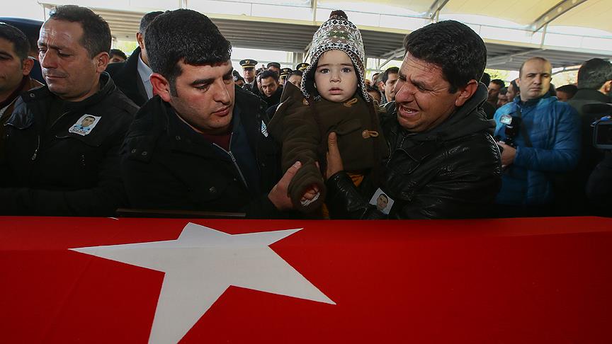 Şehit polis Ocak İzmir'de son yolculuğuna uğurlandı