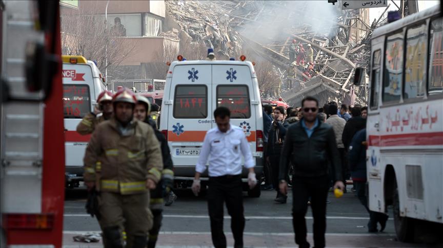 Iran: 30 pompiers seraient morts dans l’effondrement d’une tour à Téhéran