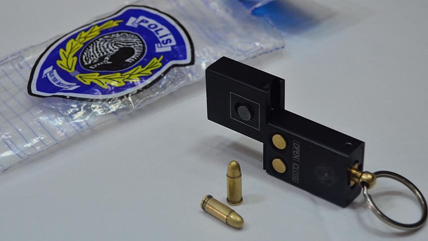 Turqi, policia sekuestron një "pistoletë mbajtëse çelësash" 