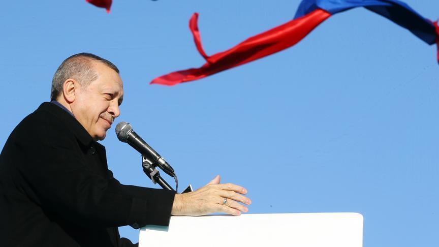 Erdogan asks followers to support referendum campaign