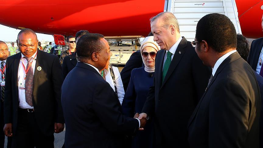 Erdogan doputovao u Tanzaniju u okviru višednevne posjete istoku Afrike