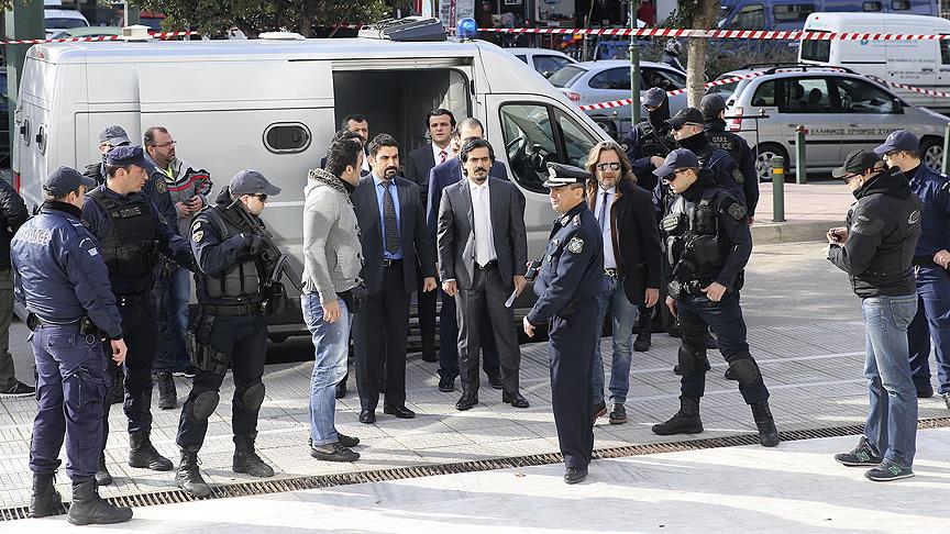 Darbeci 8 askerin Türkiye'ye iadelerine ilişkin karar 26 Ocak'a ertelendi