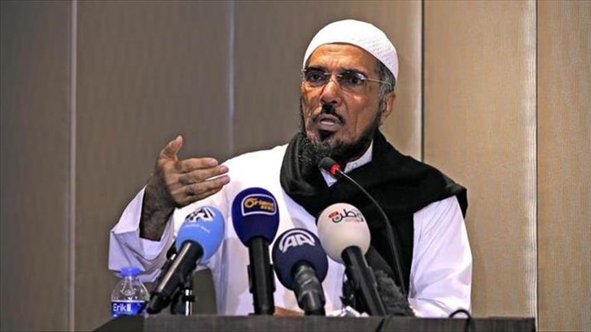 وفاة زوجة ونجل الداعية السعودي سلمان العودة بحادث مروري