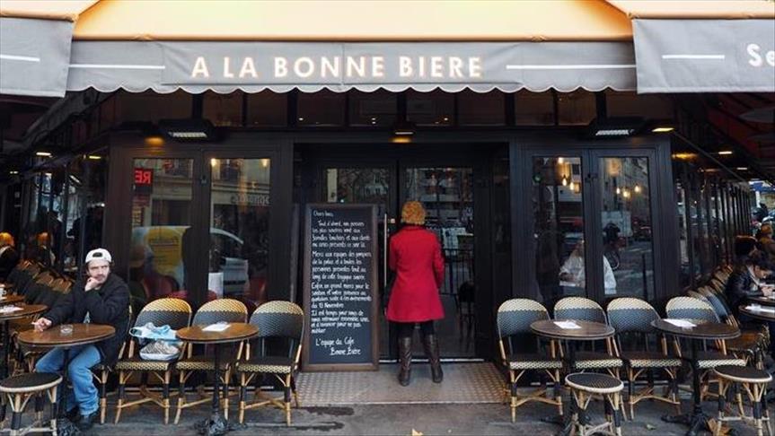 La France interdit les boissons sucrées à volonté et gratuites