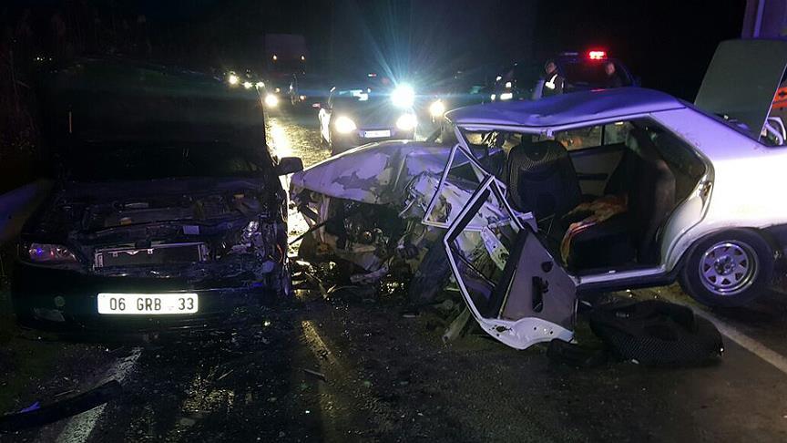 Izmir De Trafik Kazasi 1 Olu 9 Yarali