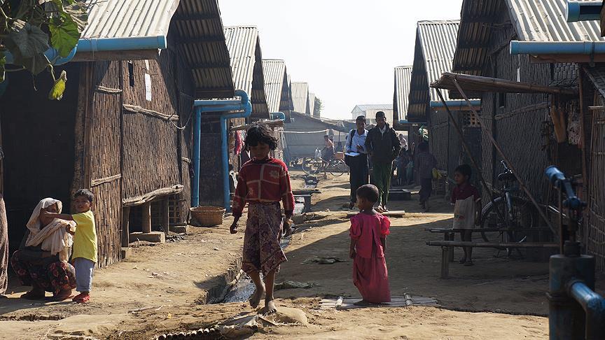 Violence displaces 92,000 in Myanmar Rakhine state: UN