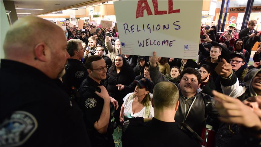 US customs targeting Muslim Americans at borders: group